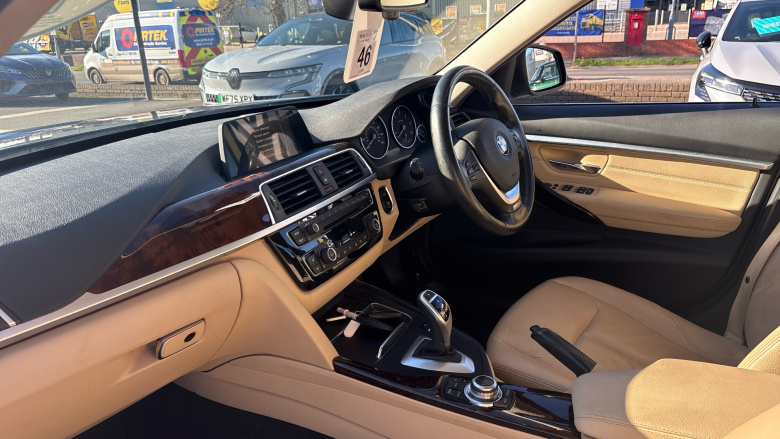 BMW 3 Series 320d Luxury 4dr Step Auto Diesel Saloon